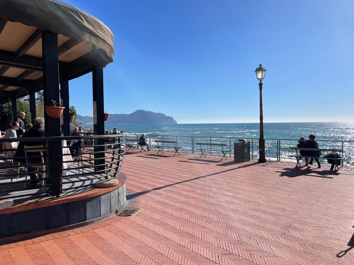 Ferienwohnung Sea & Park Genua Exterior foto